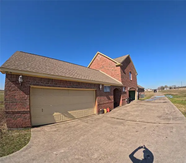 6401 County Road 3208, Lone Oak, TX 75453