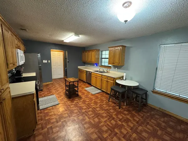 Wills Point, TX 75169,705 E James Street