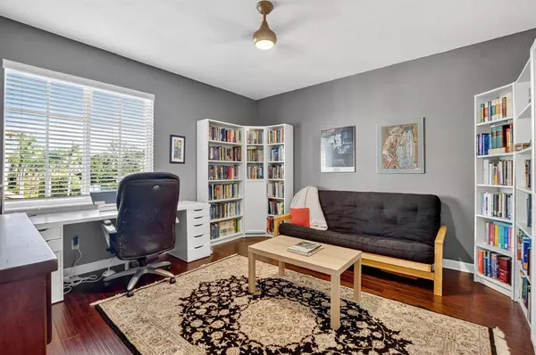 Boca Raton, FL 33432,591 NW LIBRARY COMMONS WAY