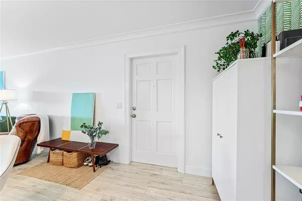 Delray Beach, FL 33483,301 Venetian Drive #16