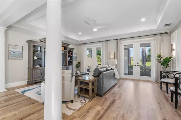 Vero Beach, FL 32962,838 Carolina Cir