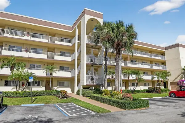 Lake Worth, FL 33467,4735 Lucerne Lakes Blvd #306