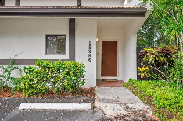 Miami, FL 33179,19986 NE 5th Ct #4D