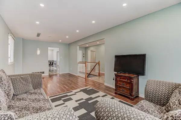 New Tecumseth, ON L9R 1C4,130 Cunningham DR