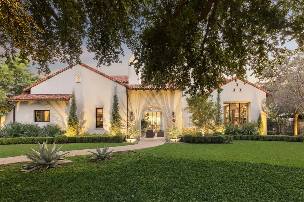 Westlake, TX 76262,1402 Fountain Grass Court