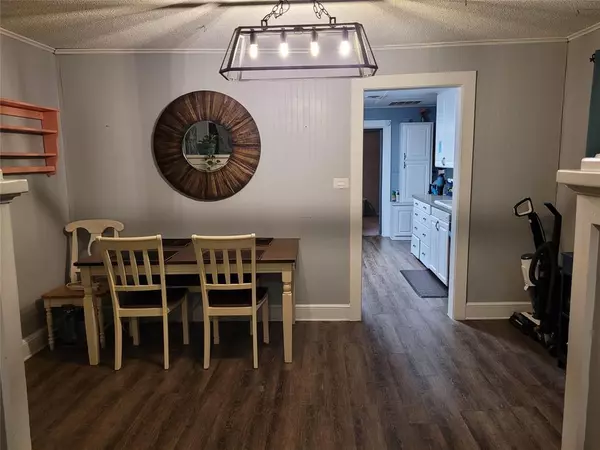 Keene, TX 76059,117 W 3rd Street #A