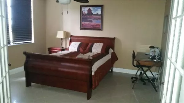 Pompano Beach, FL 33069,625 Oaks Dr. #704