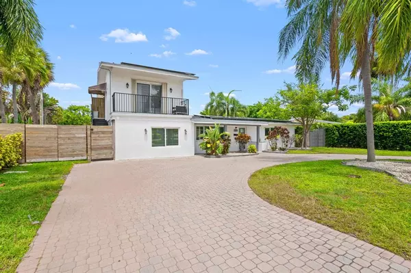 Pompano Beach, FL 33062,865 NE 23rd Ter