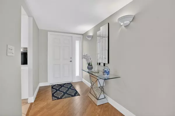 Deerfield Beach, FL 33441,1537 E Hillsboro Blvd #241