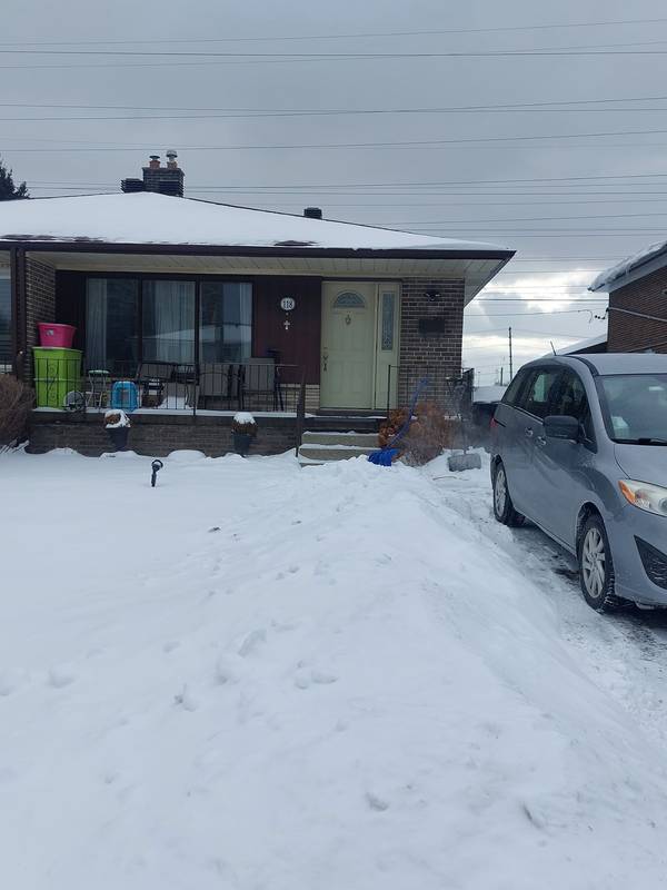 118 Redgrave DR #Lower, Toronto W09, ON M9R 3V3