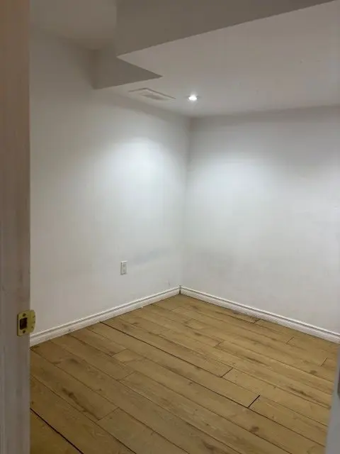 Toronto W09, ON M9R 3V3,Address not disclosed