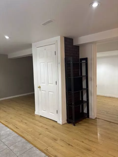 Toronto W09, ON M9R 3V3,Address not disclosed