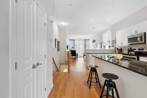 North Grenville, ON K0G 1J0,186 Oxford ST W