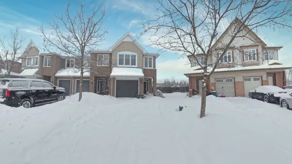 126 Flat Sedge CRES E, Blossom Park - Airport And Area, ON K1T 0G8