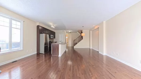 Blossom Park - Airport And Area, ON K1T 0G8,126 Flat Sedge CRES E