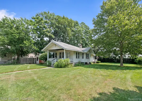 918 Saint Louis ST, Ferndale, MI 48220