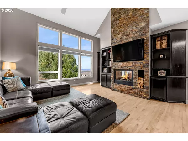 Camas, WA 98607,2250 NW HOOD DR