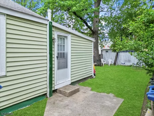 Beverly City, NJ 08010,636 Elizabeth St