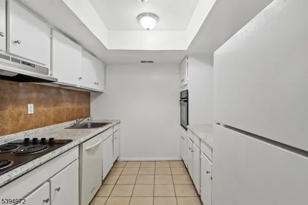 49 Fairmount Dr, Willingboro Twp., NJ 08046