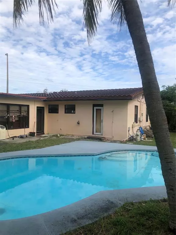 Fort Lauderdale, FL 33311,1100 NW 19th St