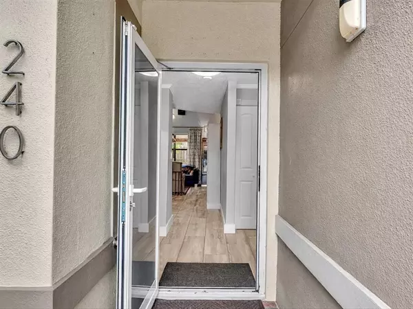 Fort Lauderdale, FL 33311,240 City View Dr #240