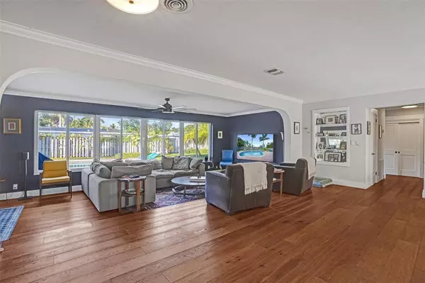 Deerfield Beach, FL 33441,1011 SE 10th Ct