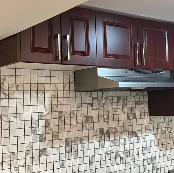 Mississauga, ON L5C 3R7,581 Galloway CRES #Basement