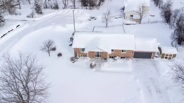 Cavan Monaghan, ON K0L 1B0,10 Kalman DR