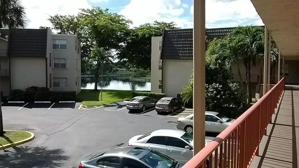 9360 Lime Bay Blvd #207, Tamarac, FL 33321