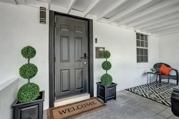 Wilton Manors, FL 33305,90 NE 26th St