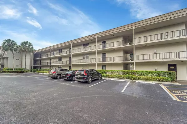 Tamarac, FL 33321,9360 Lime Bay Blvd #207