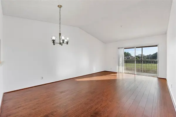 Margate, FL 33063,3051 Holiday Springs Blvd #204