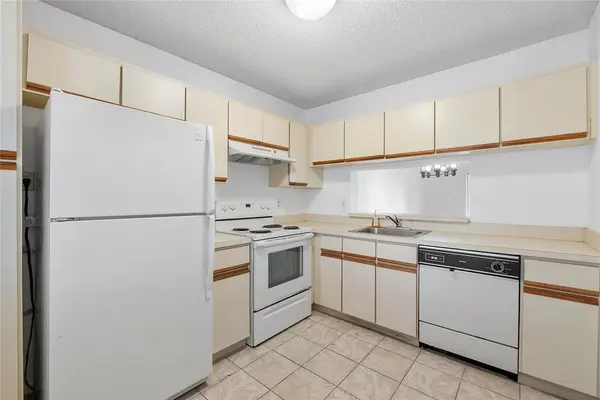 Margate, FL 33063,3051 Holiday Springs Blvd #204