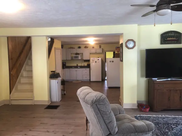 Arran-elderslie, ON N0G 1L0,231 1st AVE S