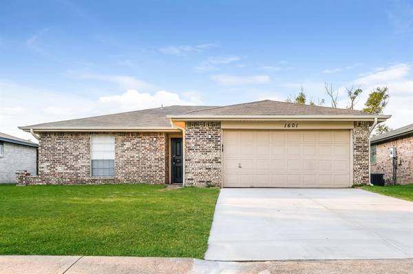 1601 Chapman Drive, Mesquite, TX 75149