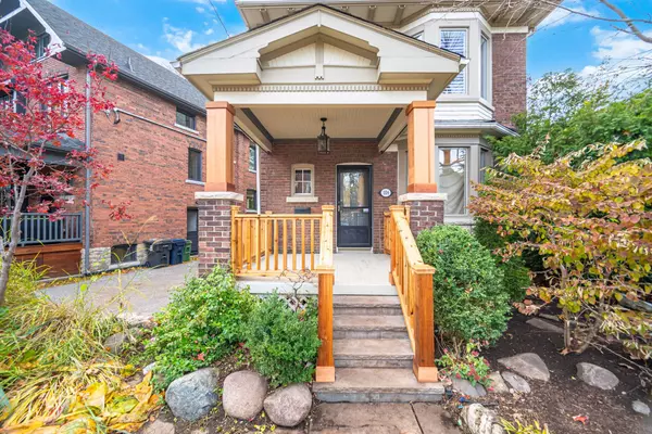 Toronto E03, ON M4K 2V1,106 Ellerbeck ST