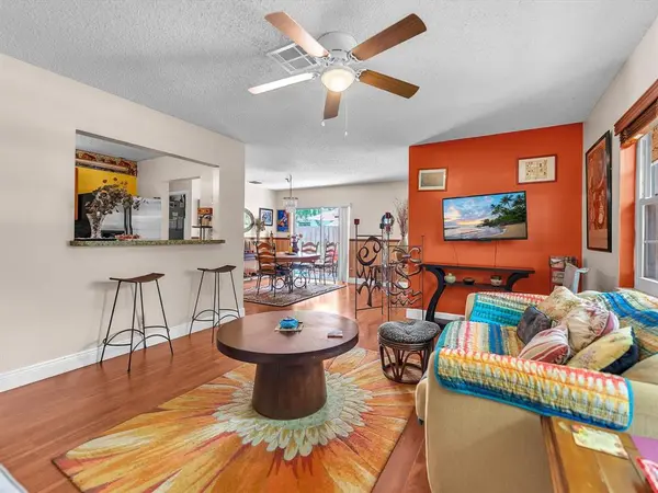 Margate, FL 33068,6171 SW 6th St