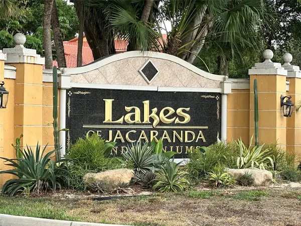 Plantation, FL 33324,10741 Cleary Blvd #102