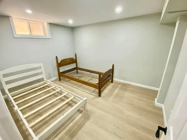 Orangeville, ON L9W 4W6,248 Howard CRES