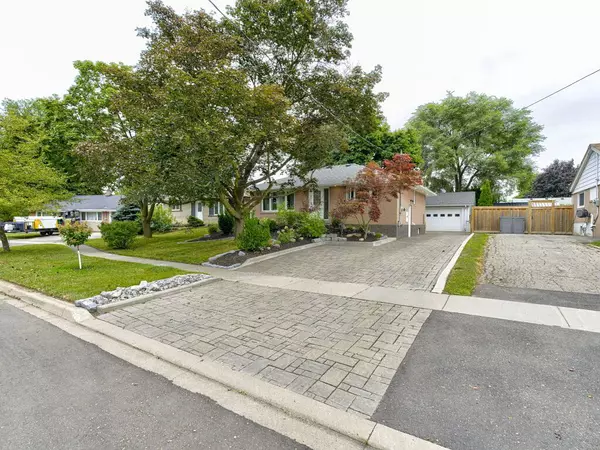 Halton Hills, ON L7G 1L6,50 Mcgilvray CRES