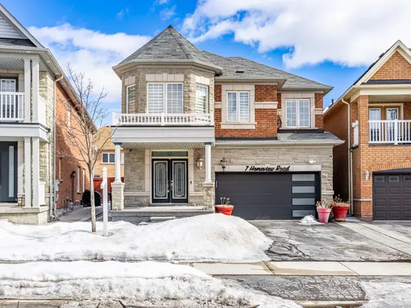 7 Homeview RD, Brampton, ON L6R 2L9