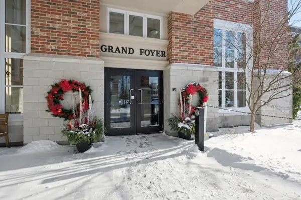 Guelph, ON N1G 5K8,65 Bayberry DR #202