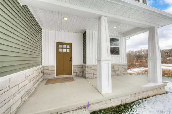 Howell, MI 48843,676 ROUND ROCK DR