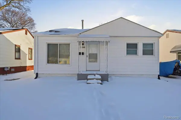 11280 Chalmers AVE, Warren, MI 48089