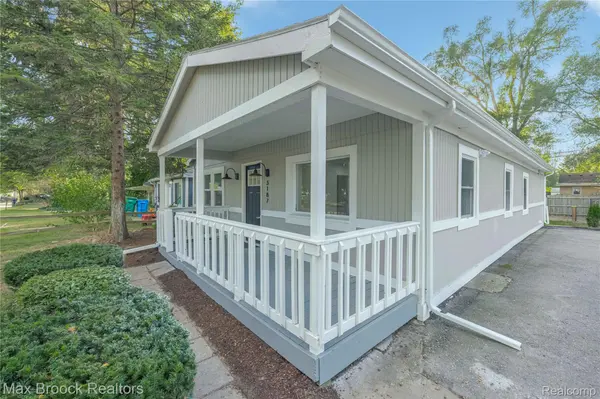 Commerce Twp, MI 48390,3187 Woodlawn ST