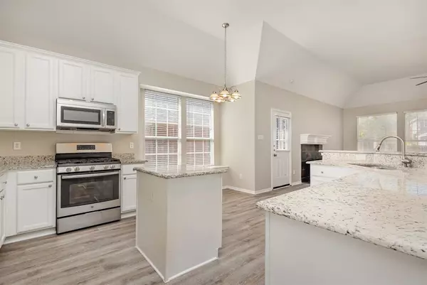 Lewisville, TX 75077,812 Pinnacle Circle