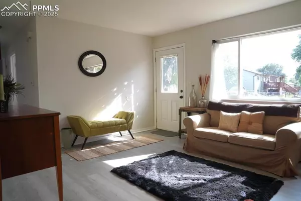 Colorado Springs, CO 80906,1663 Maxwell ST