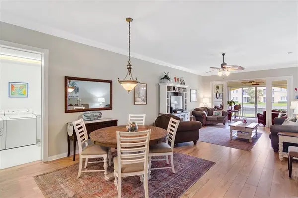 Hutchinson Island, FL 34949,19 Harbour Isle Drive W #106