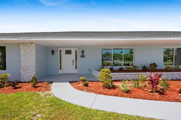 Hutchinson Island, FL 34949,1709 Rio Vista Dr