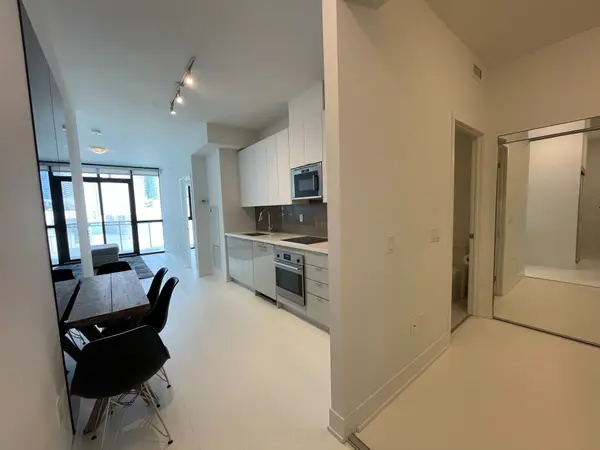 2908 Highway 7 RD #805, Vaughan, ON L4K 0K5